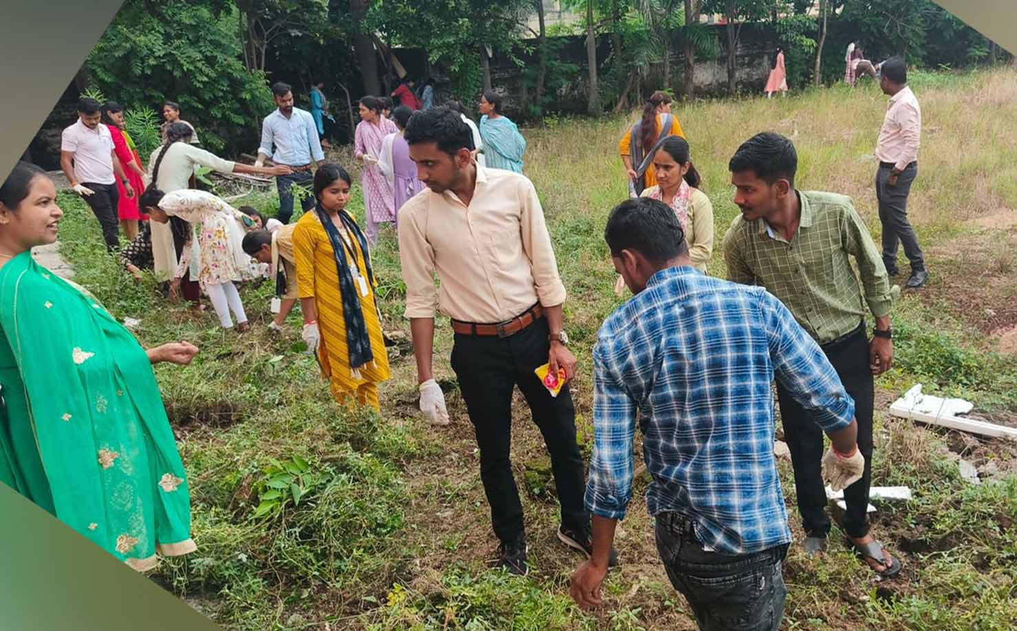 Cleanliness Service Week at Khalsa College, Durg