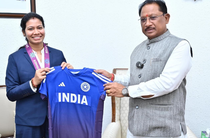 World Cup-winning Indian Women's Cricket Team, मुख्यमंत्री विष्णुदेव साय
