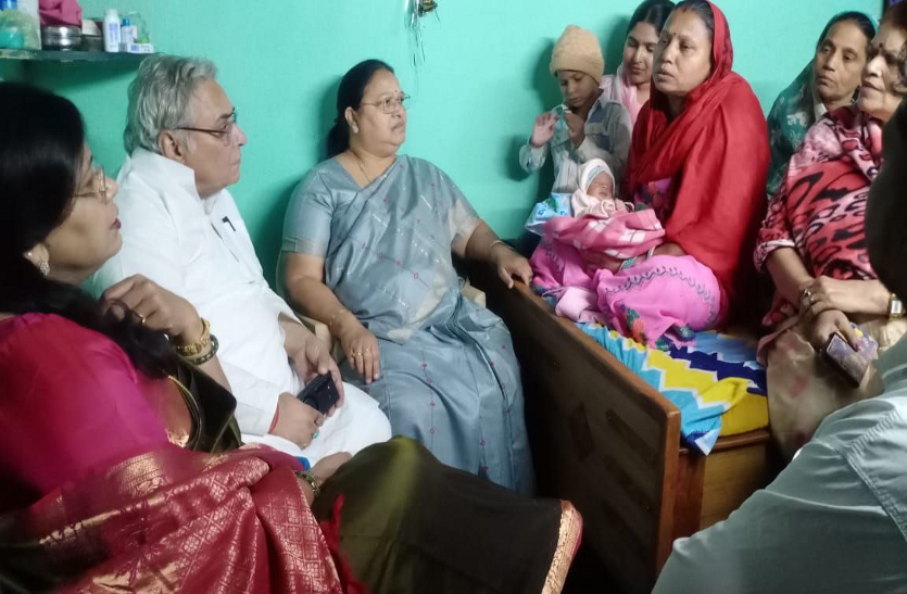 Durg District Hospital, Two women died after surgery