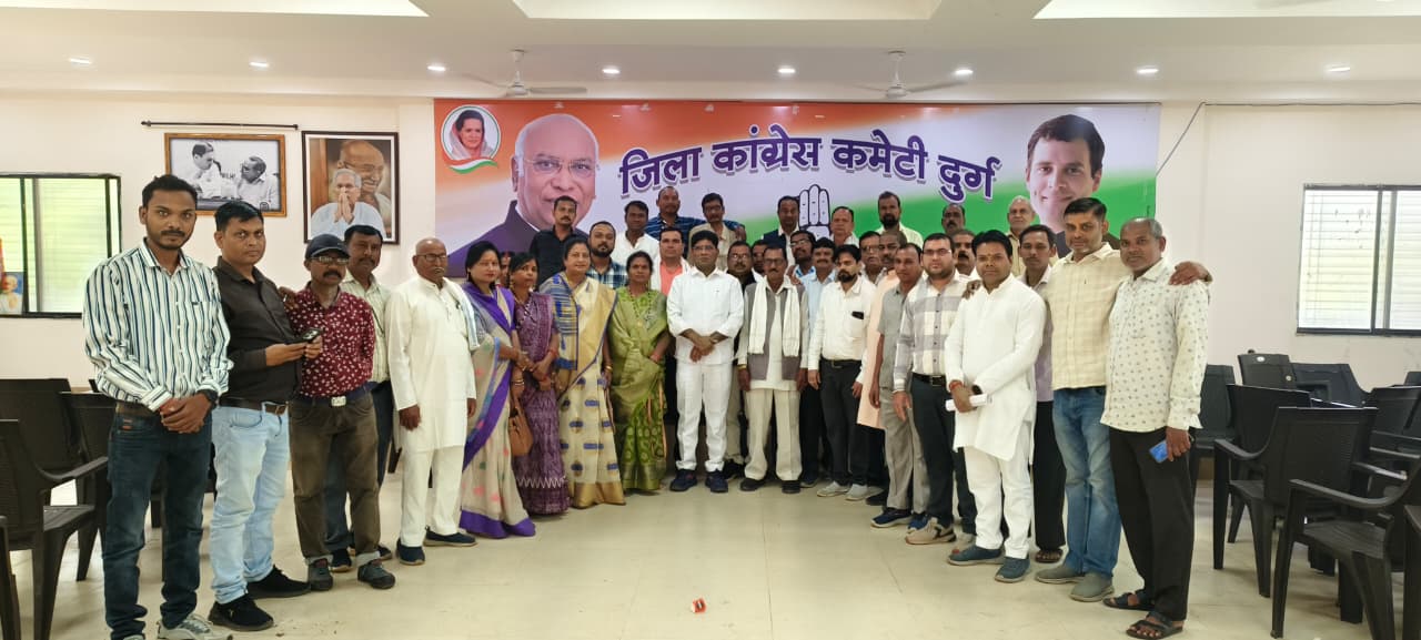 SIR - Congress started preparations, deployment of teams, Congress District President held a meeting regarding appointment of block wise in-charge