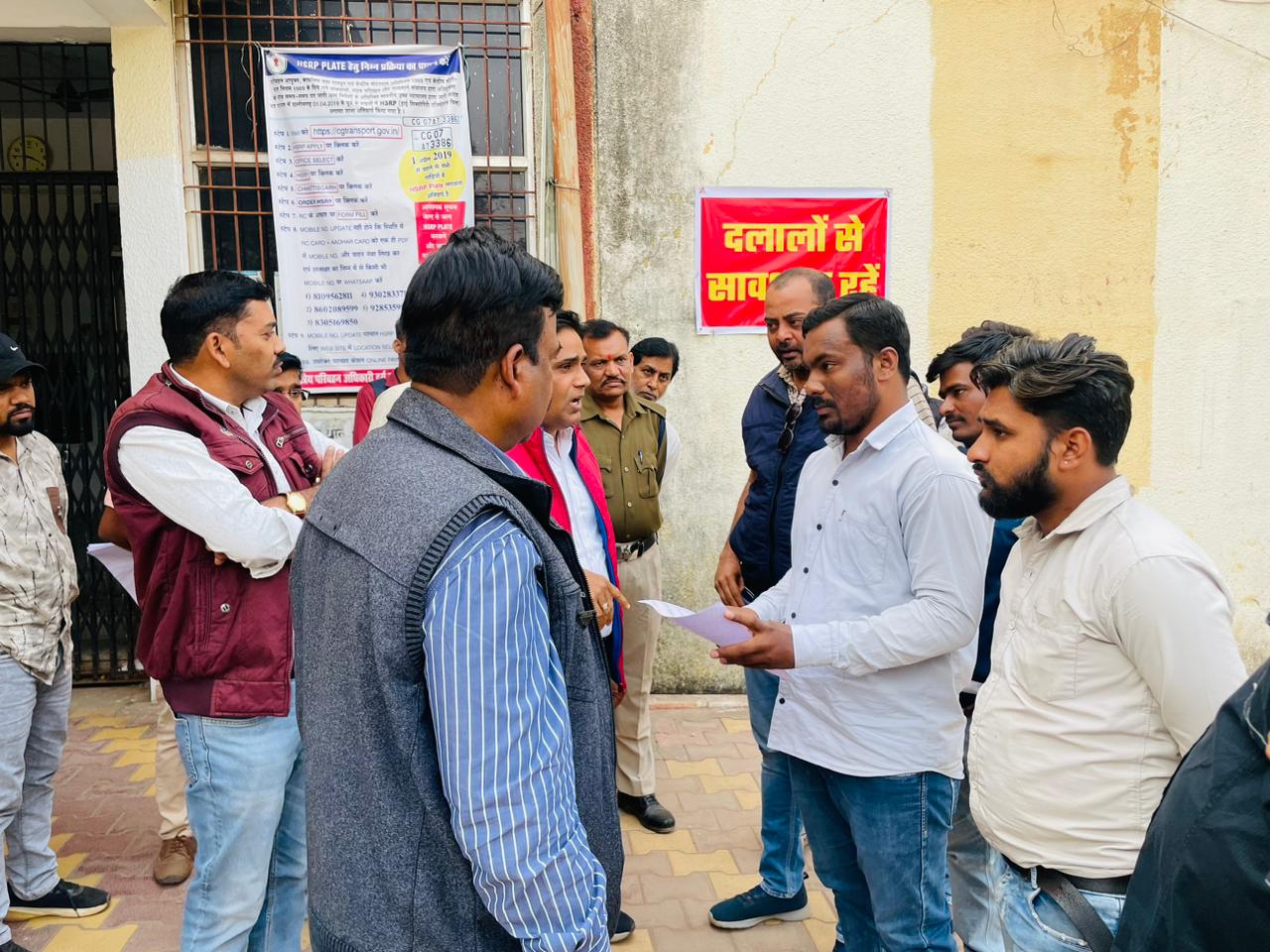 Indefinite strike, demands fulfilled on 21st day, Youth Congress's struggle won