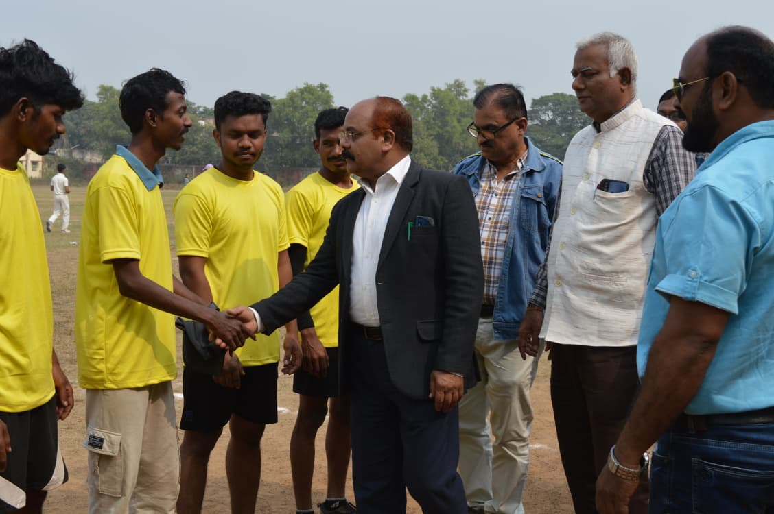 Kalyan College hosts a grand sports event, with 283 players competing in 15 events