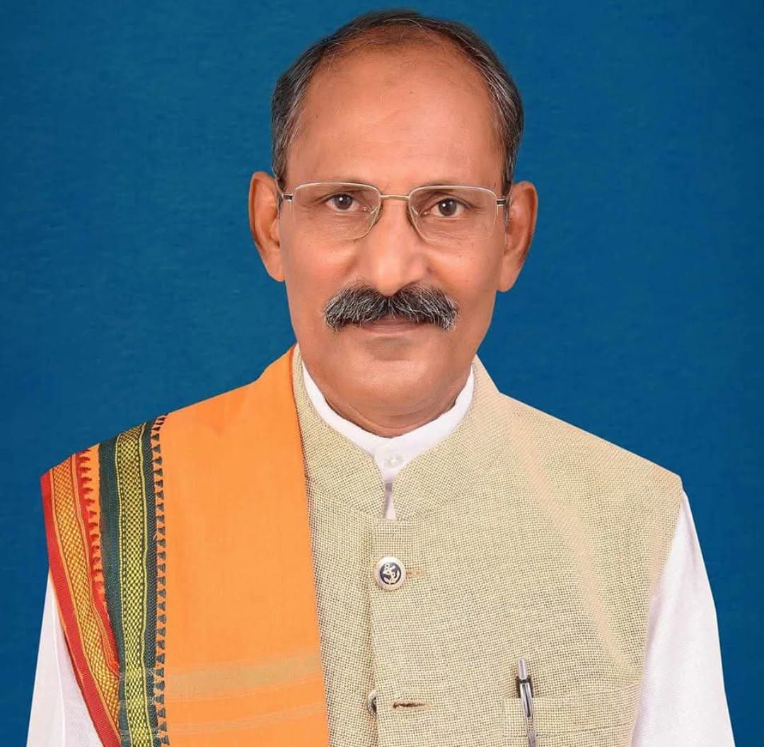 Preetpal Belchandan again became the President of District Cooperative Central Bank, Durg