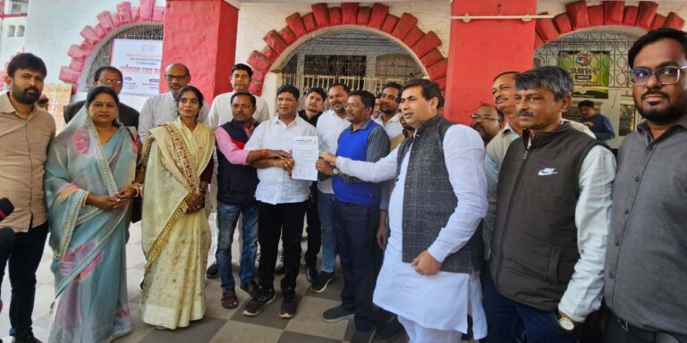 The paddy was not eaten Musawa, but the BJP government and its ministers: Rakesh Thakur