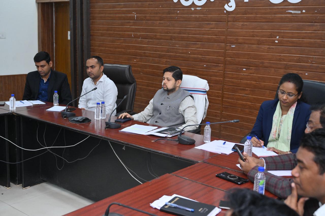 Collector takes major action in paddy procurement, suspends Cooperative Extension Officer