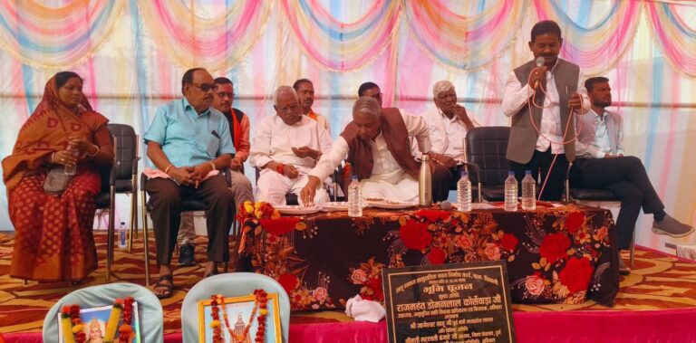 The foundation stone for the construction of the Sahu Samaj community building in Chikhli will be laid at a cost of Rs 10 lakh