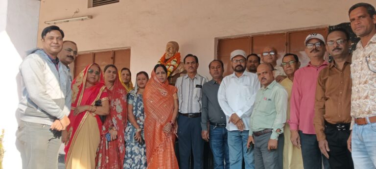 Shivaji Maharaj's birth anniversary was celebrated with great pomp in the city unit Durg.