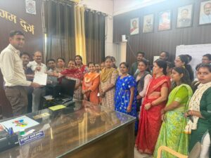 नए श्रम कोड के तहत केंद्रीय वेतनमान लागू करने की मांग, कर्मचारी महासंघ ने सौंपा ज्ञापन