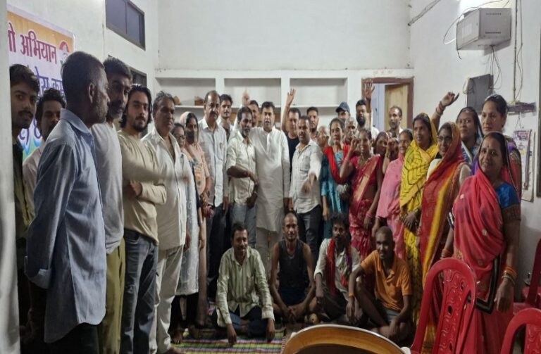 जिला कांग्रेस कमेटी दुर्ग के अध्यक्ष एवं पूर्व महापौर धीरज बाकलीवाल