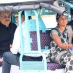 डॉ. रमन सिंह ई रिक्शा
